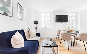 Soho & Fitzrovia With Balcony - Cityapartmentstay